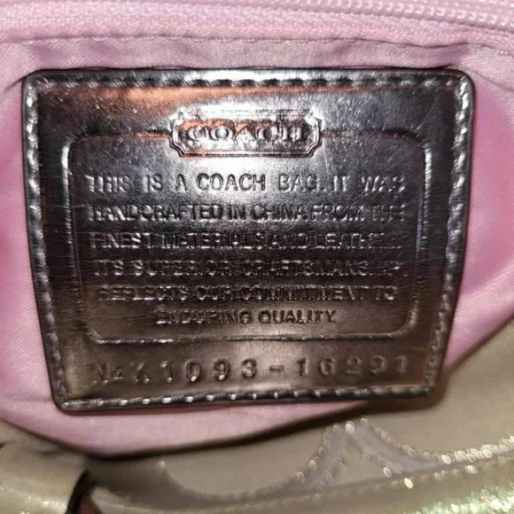 Coach Poppy shoulder bag - Picture 10 of 16